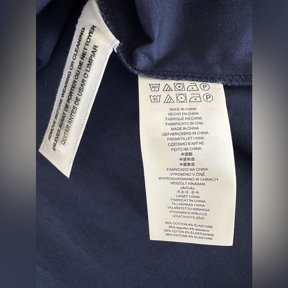 NWT! MICHAEL KORS TRUE NAVY BLOUSE. SIZE LARGE - Picture 9 of 9